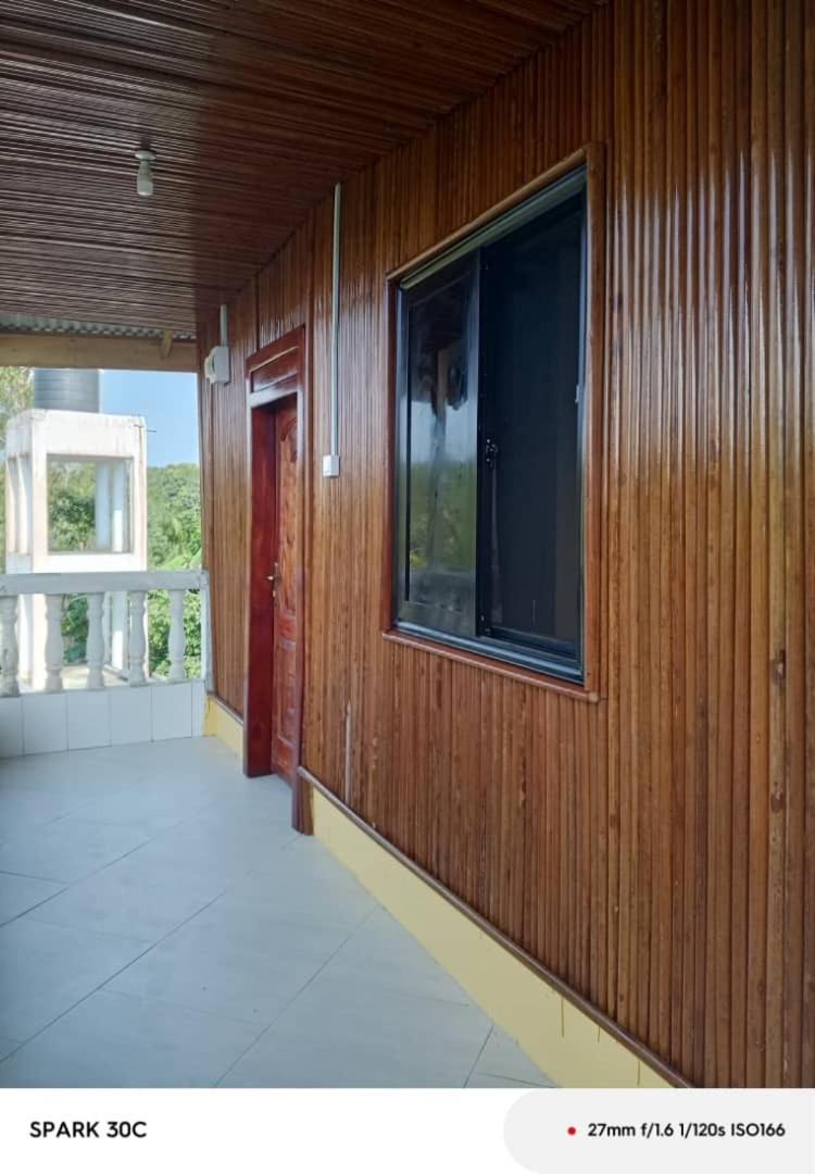 Serenity Haven Lodge Busua Exterior photo